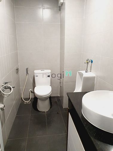 Hình ảnh Cho thuê nhà nguyên căn 39/2A Huỳnh Văn Bánh, Phường 17, Phú Nhuận