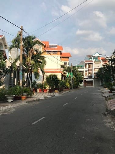 Hình ảnh Đúng Giá - Đúng Vị Trí . Sang Gấp Lô Biệt Thự 160m2 . Sổ Hồng Riêng