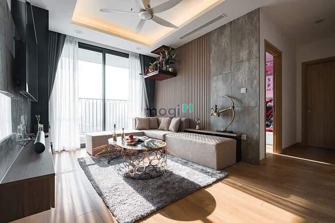 Hình ảnh 1-2 phòng ngủ ( NEW ) có cửa sổ ban công gần VinCom - Quận 1 - Quận 2