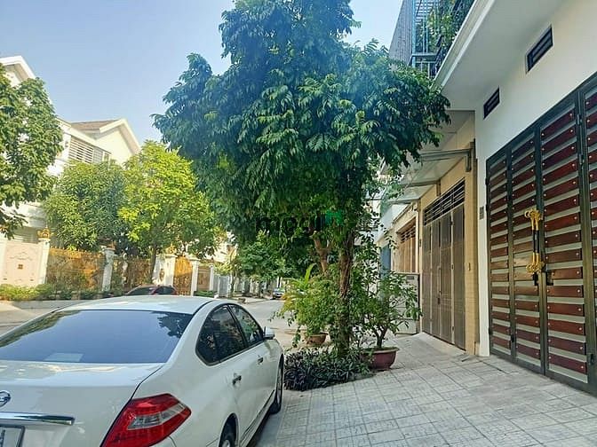 Hình ảnh KĐT Văn Phú, BT liền kề, Vị trí VIP nhất, giá bất chấp