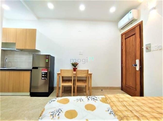 Hình ảnh Căn Hộ 28m2 Ban Công Full Nội thất Phan Văn Trị