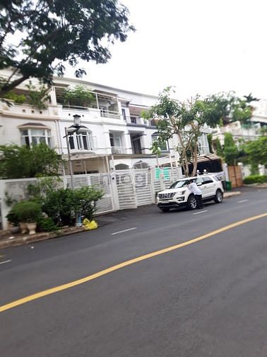 Hình ảnh Cần cho thuê Biệt thự Hưng Thái –PMH, Q7 nhà đẹp, full nội thất.