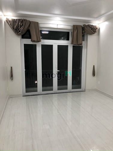 Hình ảnh Cho thuê nhà hxt 273/11a  Nhật Tảo, P.8, Quận 10