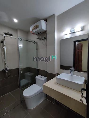 Hình ảnh Đào Tấn, phố VIP, hiếm nhà, ngõ thông, thang máy, dân trí