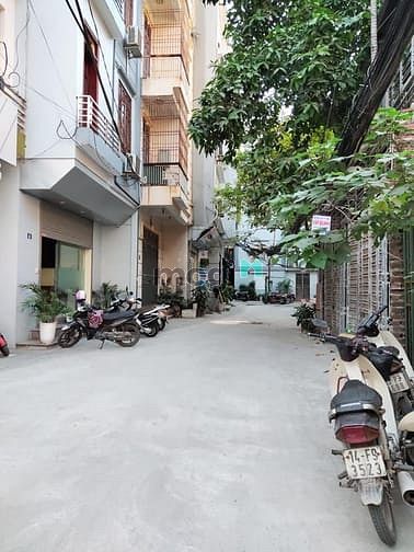 Hình ảnh Đào Tấn, phố VIP, hiếm nhà, ngõ thông, thang máy, dân trí