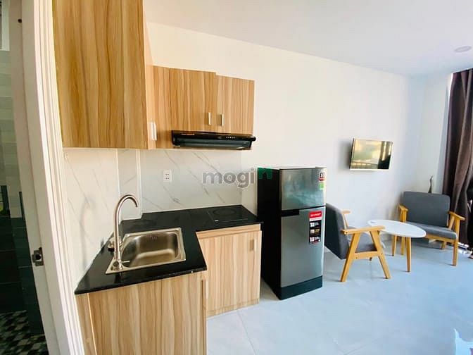 Hình ảnh CHDV bancon ngay mặt đường Phan Văn trị giao Phạm Văn Đồng