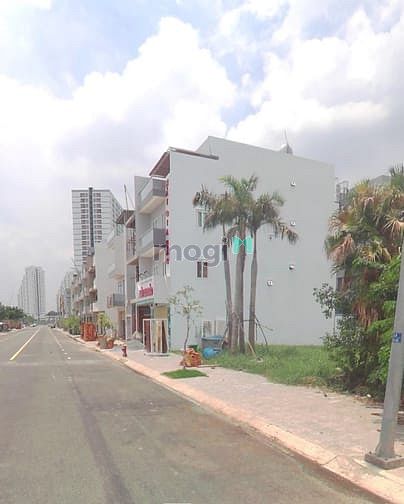 Hình ảnh Sang gấp lô đất 2.4 tỷ/nền, 100m2 MT Trần Trọng Cung, Q7, đường 16m,