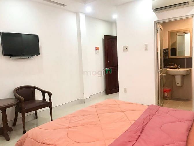 Hình ảnh ❌ Phòng cho thuê Quận 1, phố tây Bùi Viện, ban công