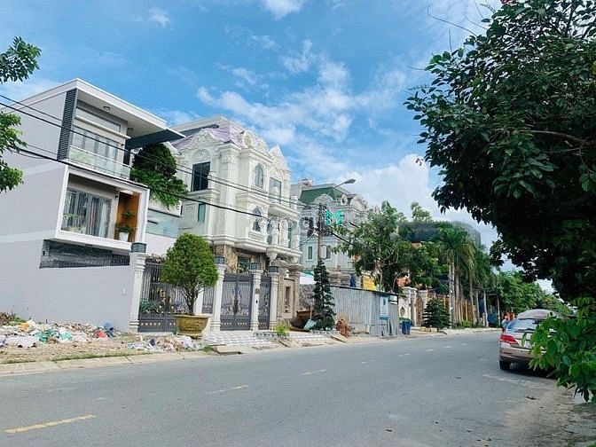 Hình ảnh Thanh lý đất nền đối diện AEON