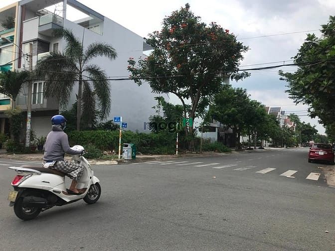 Hình ảnh Đất cho thuê Góc 2 mặt tiền đường số 30, EAON Bình Tân, HCM