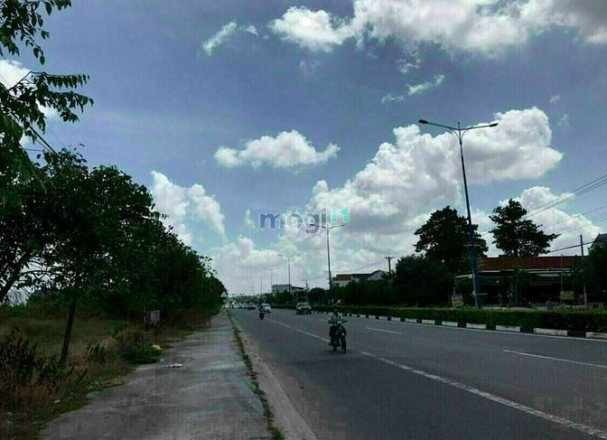 Hình ảnh bán nhanh lô đất mặt tiền Huỳnh Văn Luỹ , TDM