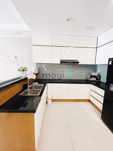 Hình ảnh ✔ Cho thuê CHCC THE GOLD VIEW 70m 2pn 1wc - nội thất đầy đủ