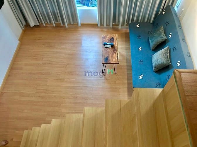 Hình ảnh CHDV _ mặt tiền Cô Bắc _ Quận 1 _ Duplex _ cầu ÔngLãnh _ được nuôi pet