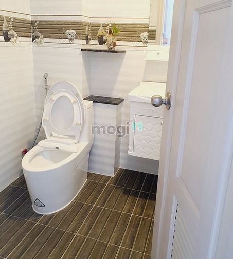 Hình ảnh Cho thuê nhà nguyên căn 18G Phổ Quang, phường 2, Tân Bình