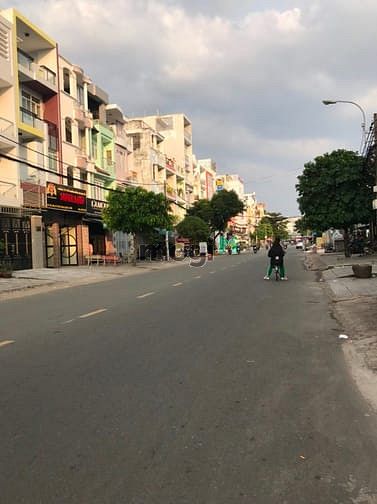 Hình ảnh Chính Chủ Cần Bán Đất Nở Hậu . Diện Tích 90m2 . Công Chứng Ngay . SHR