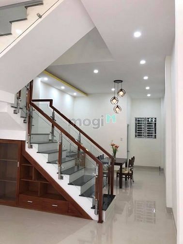 Hình ảnh Nhà Huỳnh Tấn phát bán gấp trả nợ cần tìm khách thiện chí