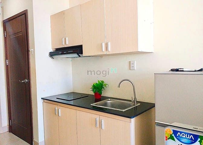 Hình ảnh Căn Hộ Full Nội Thất- Bancol Rộng Rãi- Thoáng Mát. Gần ĐH VanLang.
