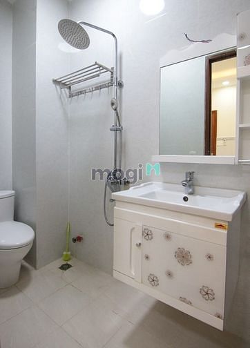 Hình ảnh Nhà mới xây, có gác lửng, thang máy, bảo vệ, KM TẾT, Lý Thường Kiệt