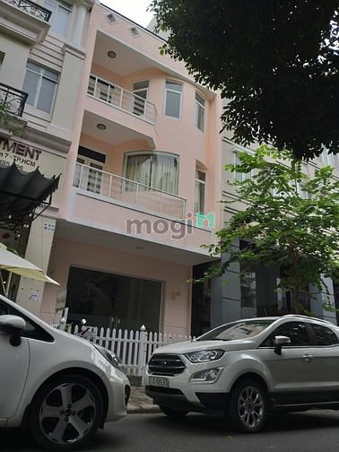 Hình ảnh Nhà phố Phú Mỹ Hưng, Hưng Phước, 111m2, trệt, 3 lầu