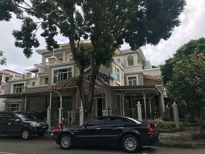 Hình ảnh Mới nhất! Cho thuê biệt thự tứ lập Mỹ Phú 2, DT 16x16m, nội thất đẹp