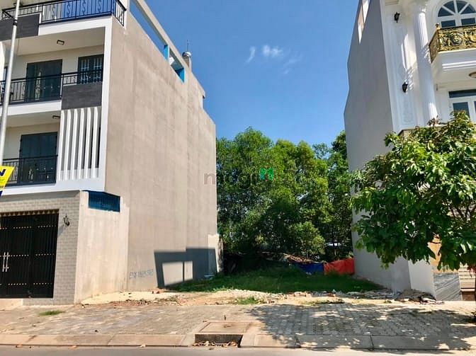 Hình ảnh Bán lỗ lô đất liền kề khu TÊN LỬA,bình tân,quận 6,tân phú,bình chánh.