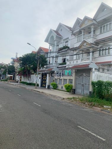 Hình ảnh Chuyển Nhượng Quyền Sử dụng đất Bình Tân 200m2