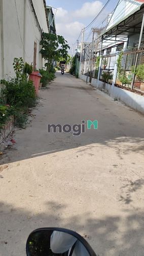 Hình ảnh Nhà mới xây nguyên căn 4PN, cho thuê lâu dài. Khu Vực An Sơn - Thuận A
