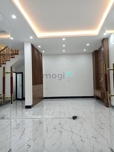 Hình ảnh Xã Đàn, Sát mặt phố, ngõ thông, nội thất đẹp, 50mx 5T