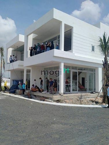 Hình ảnh Bán đất TC cách chợ đêm Hồ Tràm 1.5Km , có sẵn thổ cư, Sổ Hồng riêng