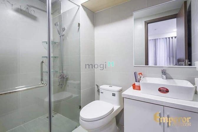 Hình ảnh ✔ Cho thuê CHCC RIVER GATE 2pn 2wc - nội thất đầy đủ