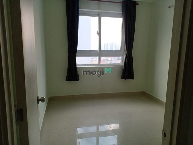 Hình ảnh C/h Topaz City, Q8, 70m2, 2pn, nhà trống có rèm - 8tr
