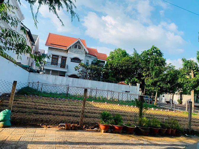 Hình ảnh (Ngộp) Lô Góc đất 2 mặt tiền 278m2 Tân Tạo ngay PonChen gần Chợ
