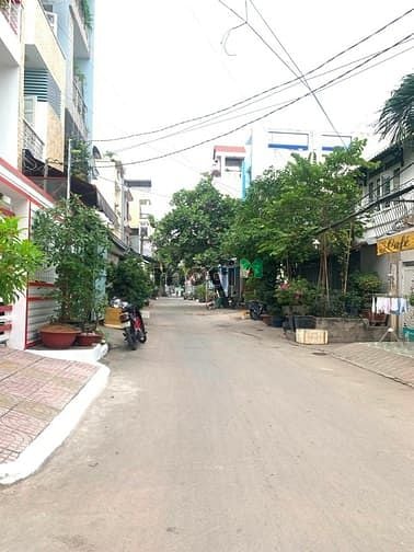 Hình ảnh Đất Hẻm Xe Tải 4x18.5M Huỳnh Tấn Phát p. Phú Thuận Quận 7