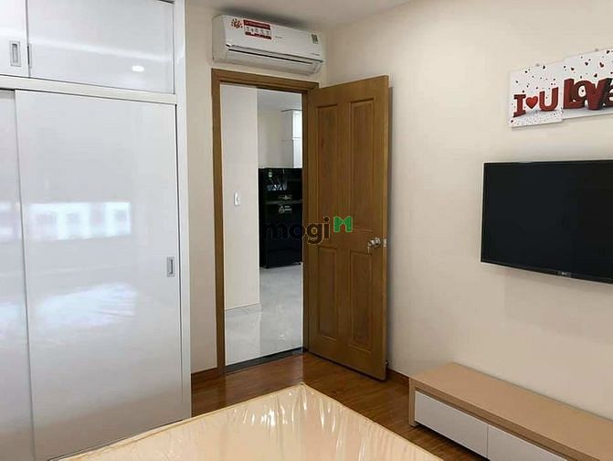 Hình ảnh C/h Gold View, Q4, 80m2, 2pn, ntđđ- 15tr, Block B