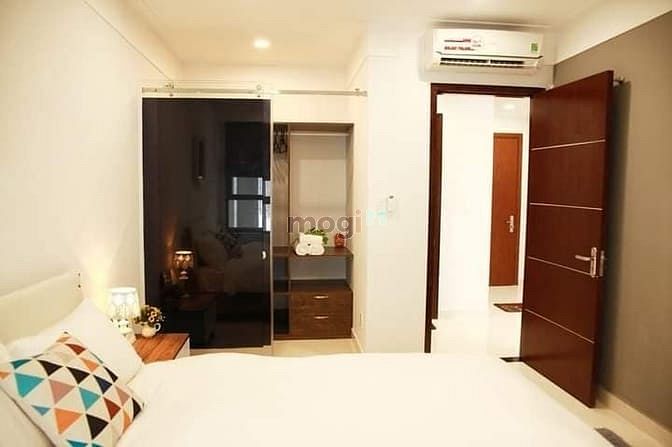 Hình ảnh ✔ Cho thuê CHCC THE GOLD VIEW 70m 2pn 1wc - nội thất đầy đủ