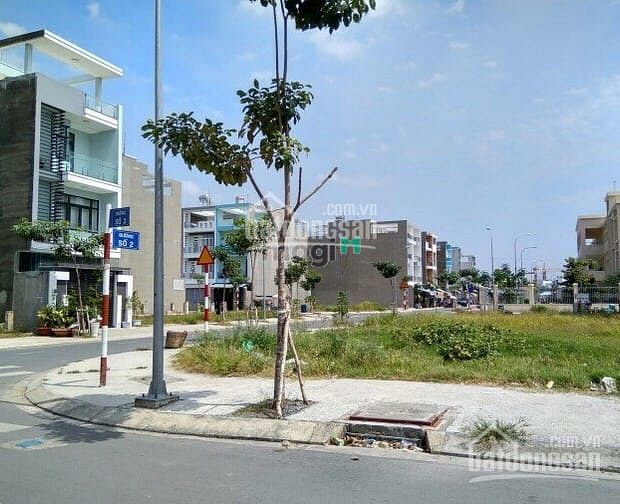 Hình ảnh Bán lô đất biệt thự góc 2 MT ngay KDC Tên Lửa gần Aeon Bình Tân,sổ sẵn