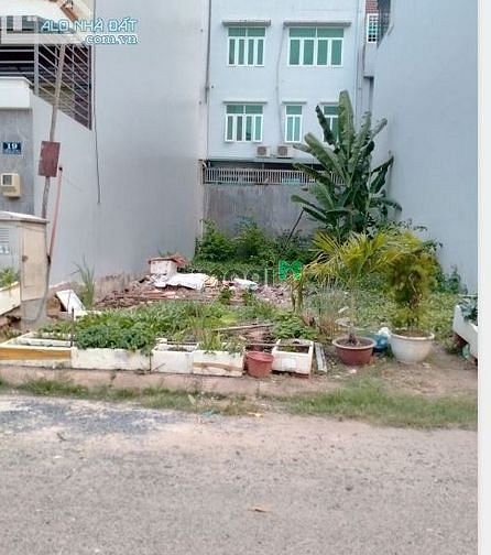 Hình ảnh Đất thổ -sổ riêng,sang tên nhanh MT đường 16m BTân