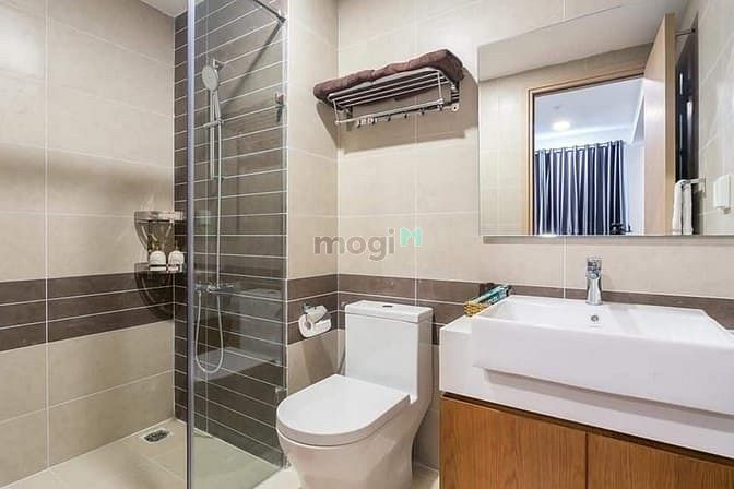 Hình ảnh ✔ Cho thuê CHCC RIVER GATE 2pn 2wc - nội thất đầy đủ