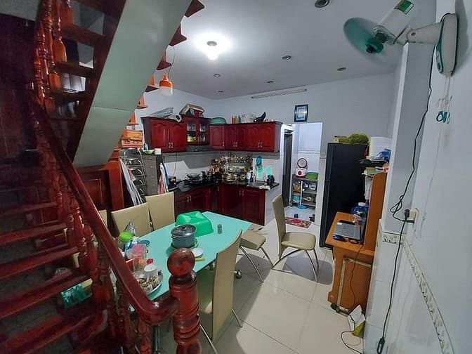 Hình ảnh Bán nhà đường Phạm Văn Bạch quận Tân Bình 60m2 chỉ 4,08 tỷ