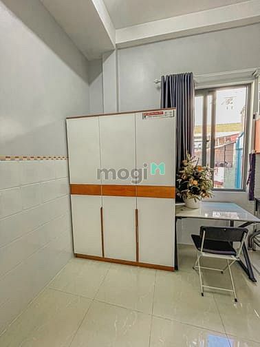 Hình ảnh CHDV mới xây, thang máy, full nôi thất.Q10