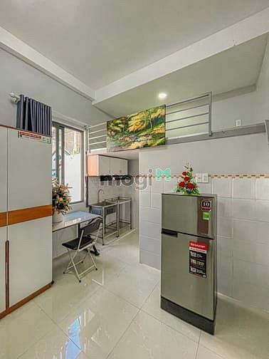 Hình ảnh CHDV mới xây, thang máy, full nôi thất, Cách ĐH KTe 5p.Q5