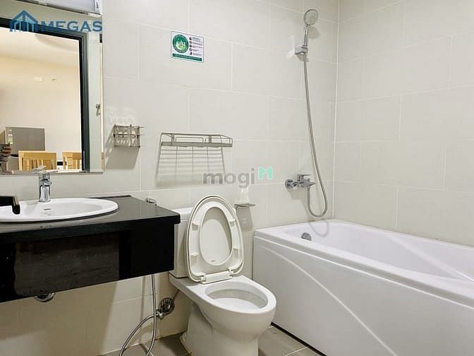 Hình ảnh Mb6623 nạp rút nhanh chóng mới hoàn thiện NT cao cấp gần vòng xoay Him Lam quận 7