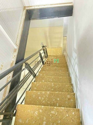 Hình ảnh Bán nhà mặt phố phường Bến Nghé Quận 1- 5 tầng- 53m2.