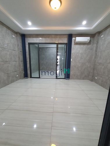 Hình ảnh Cho thuê nhà 184C Lê Văn Sỹ, P14, Phú Nhuận