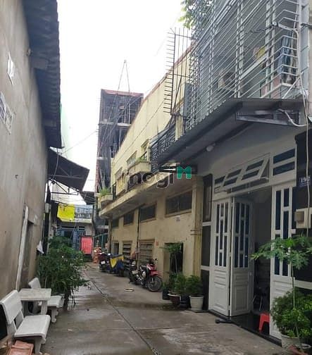Hình ảnh Nhà bán đường trương phước phan BÌNH TÂN 4x12m giá 4.2 tỷ