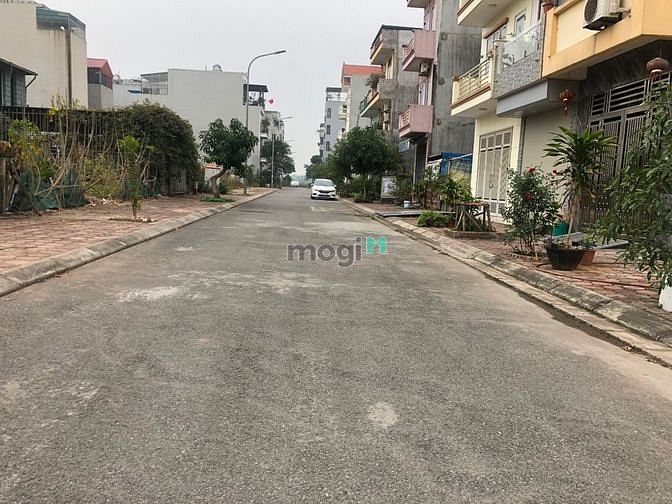 Hình ảnh Không có tiền tiêu nên bán 56,5m đất khu TĐC Thạch Bàn, Long Biên