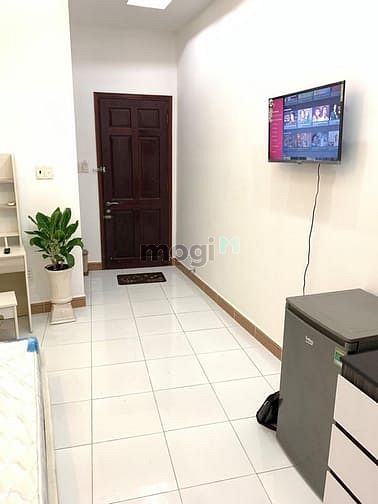 Hình ảnh Căn Hộ Cao Cấp Mới Xây 100% View Ngay Hoàng Sa Quận 3