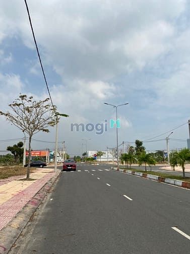 Hình ảnh Bán lô đất Biệt thự khu dân cư D2D Lộc An- Long Thành 3.3 tỷ sổ hồng