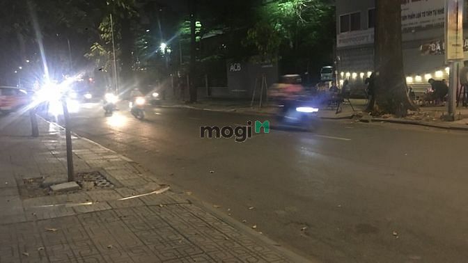 Hình ảnh Cho thuê góc 2 mặt tiền Võ Văn Tần, Phường 5, Quận 3