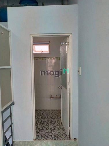 Hình ảnh Nhà 1 trệt 1 lửng 2 lầu hẻm 243 đường Tôn Đản